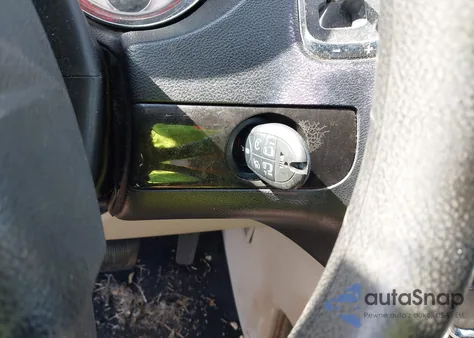 2013 Dodge Grand Caravan Sxt z USA, uszkodzony, nr VIN 2C4RDGCG6DR581500